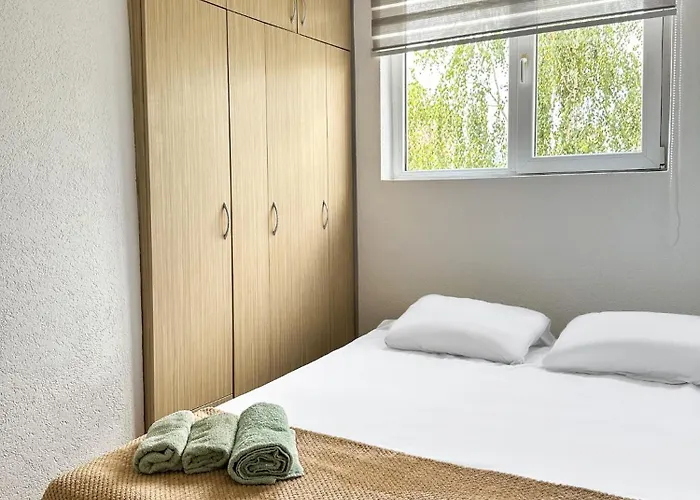 Aliam * نوفي بازار